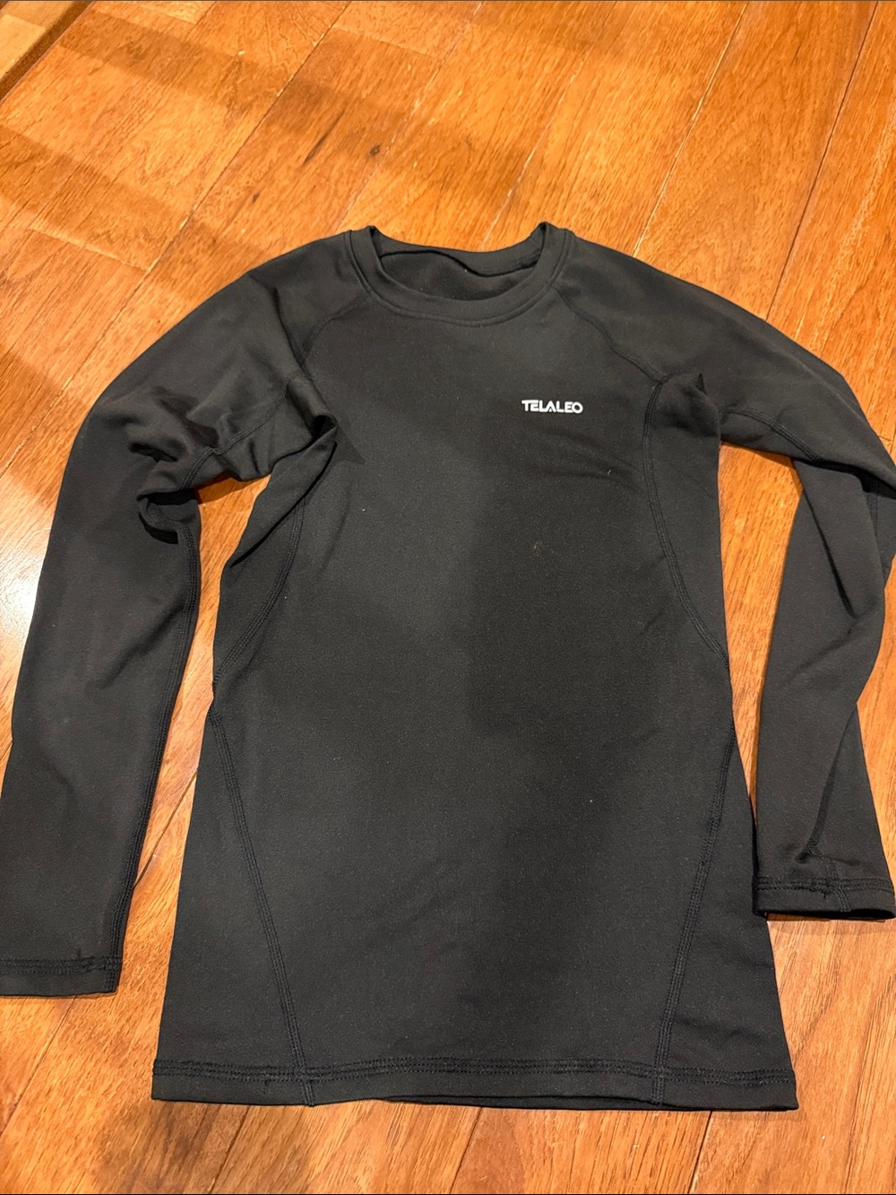 TELALEO Black Long Sleeve Athletic Top